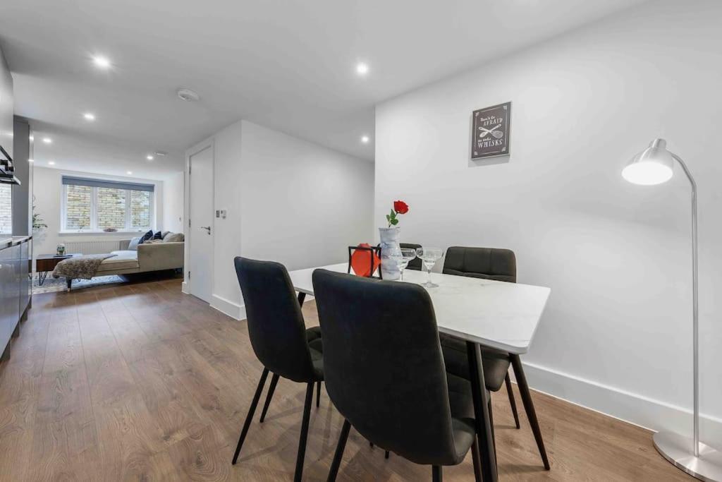 Holiday Home Sleep 8 Central London 9Elms Extérieur photo